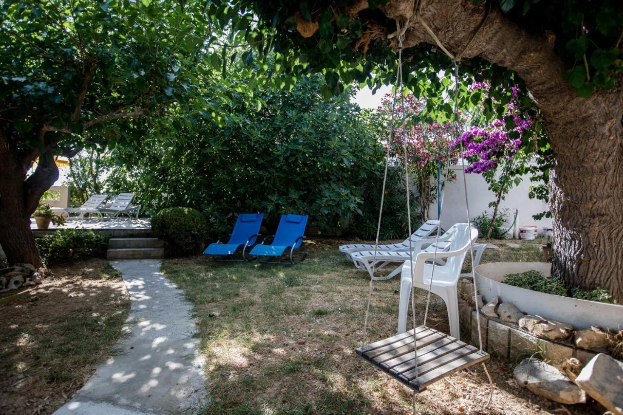 House Subic Apartman Supetarska Draga Kültér fotó
