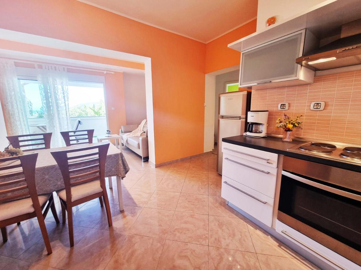 House Subic Apartman Supetarska Draga Kültér fotó